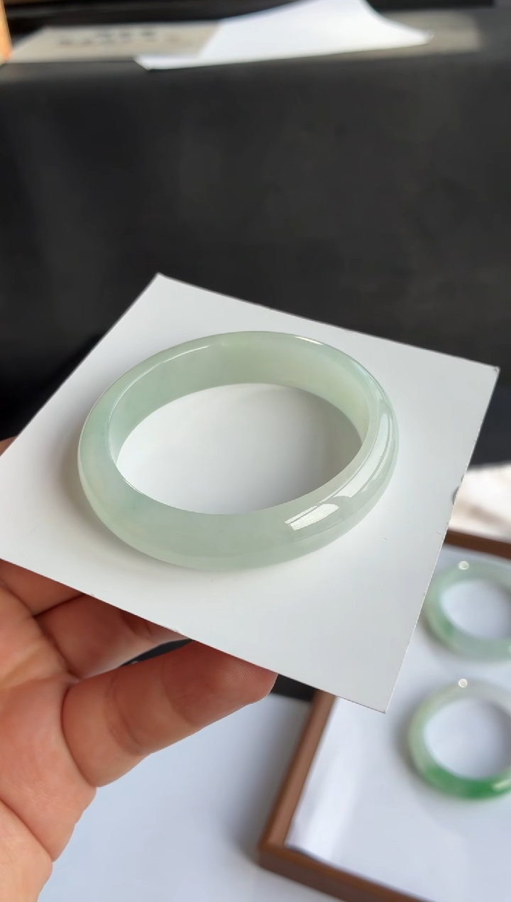 未镶嵌手镯翡翠6号52.5*45.2*13*7.6贵妃