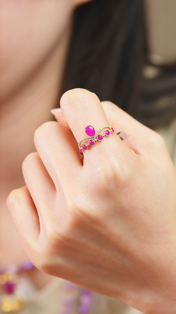 18K金镶嵌苏纪石（舒俱来）戒指53