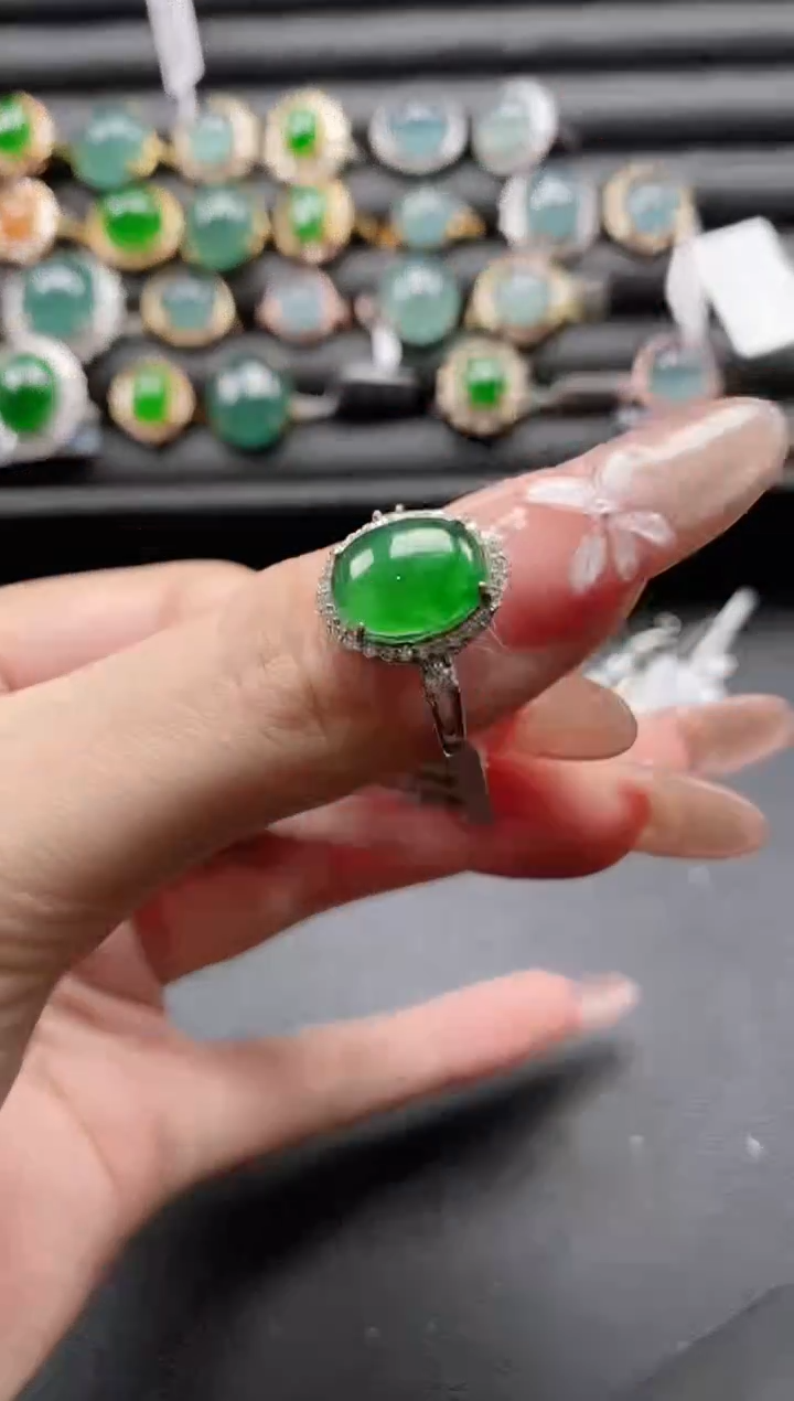 【闪购商品】翡翠戒指银S925镶嵌51511