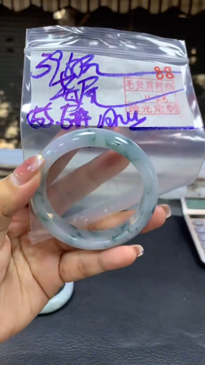 未镶嵌定制翡翠鸢*.毛货需精细抛光+拍一发一+88