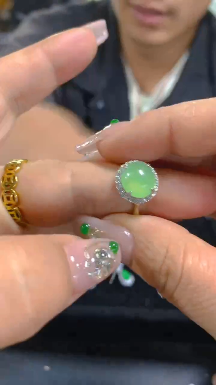 【闪购商品】翡翠戒指银S925镶嵌0800323796多样性发其一