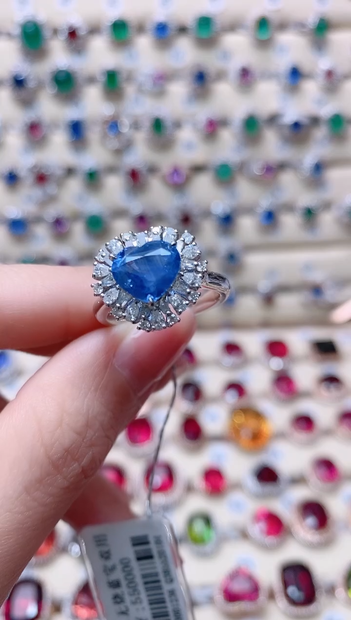 【闪购商品】蓝宝石18K金戒指18K金镶嵌1