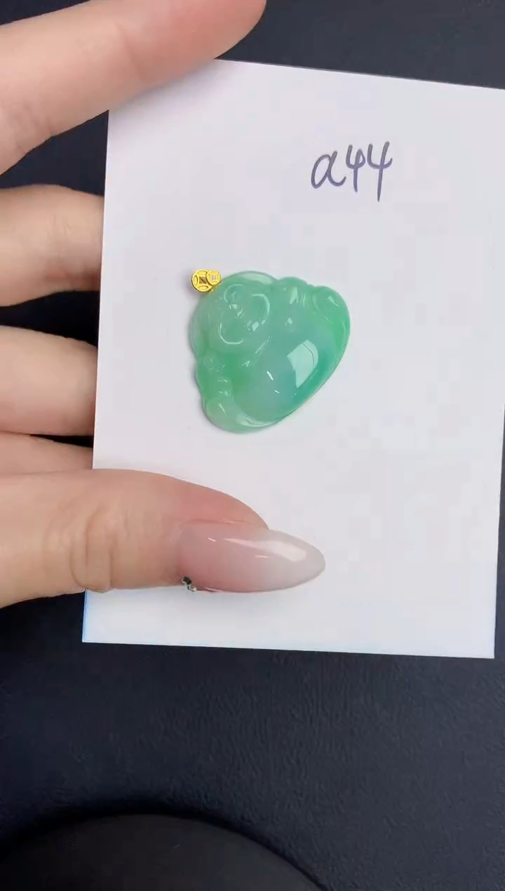 【闪购商品】翡翠颈饰18K金镶嵌000000000000