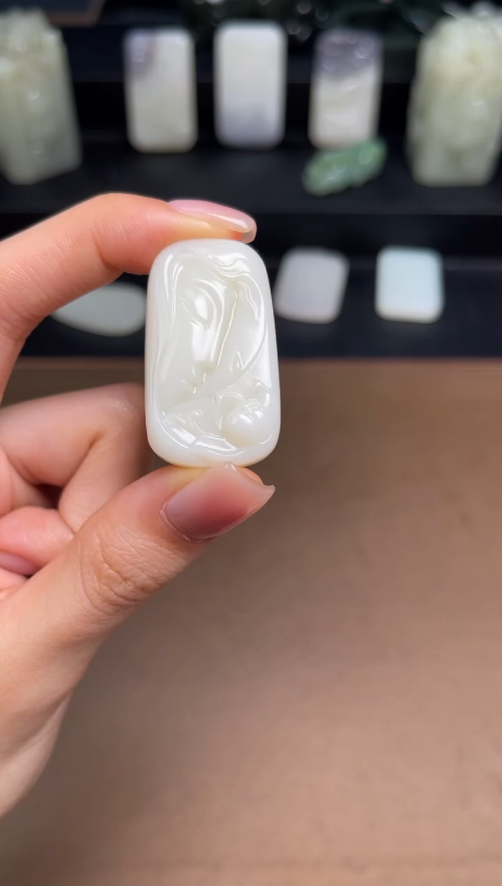 【闪购商品】和田玉颈饰未镶嵌52