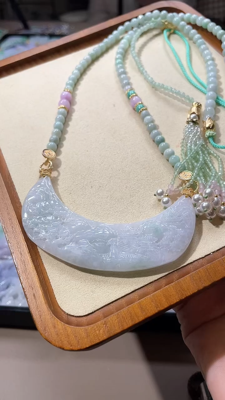 【闪购商品】翡翠颈饰未镶嵌吊坠