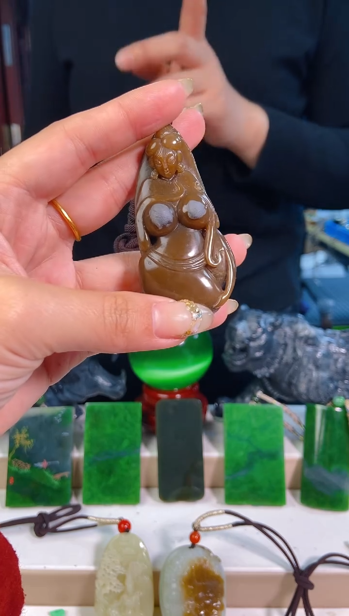 【闪购商品】和田玉未镶嵌挂件1