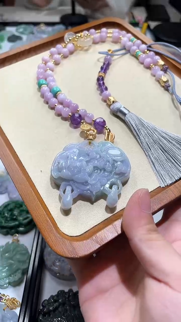 【闪购商品】翡翠颈饰未镶嵌吊坠