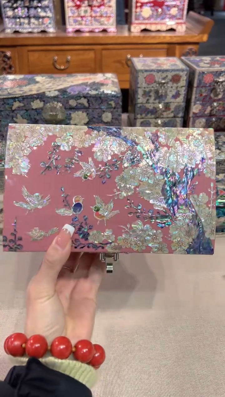 【闪购商品】鱼锁满贝弘贝雅螺钿漆器文化馆