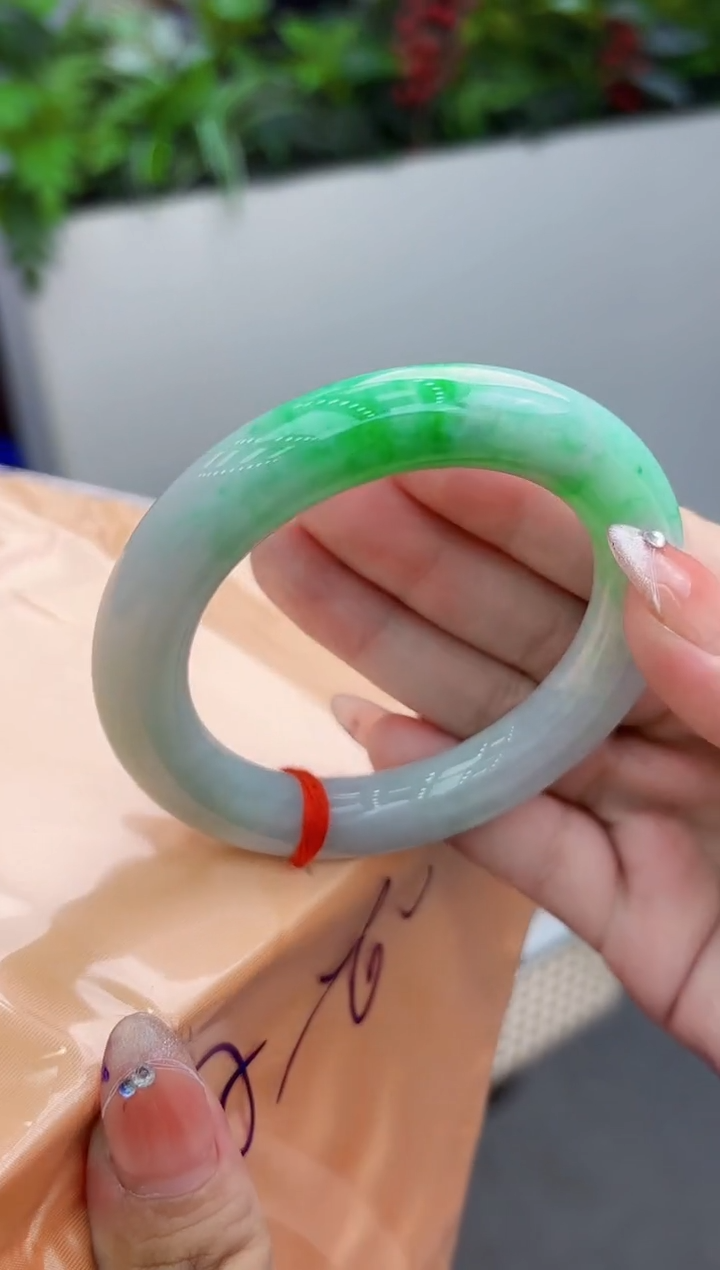 【闪购商品】翡翠手镯未镶嵌翡翠手镯