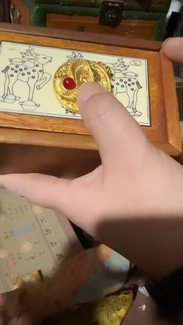 木       小鹿盒带牌子