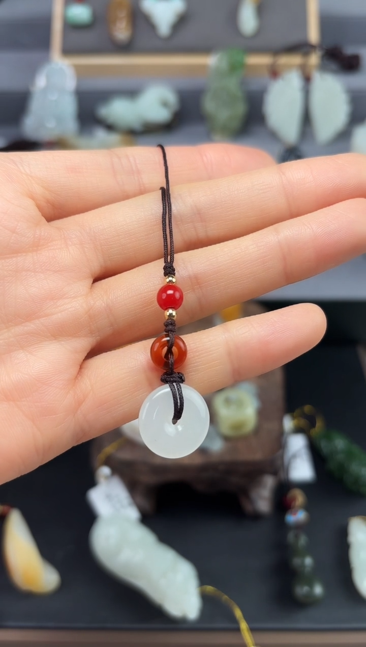 【闪购商品】和田玉颈饰未镶嵌白玉 平安扣