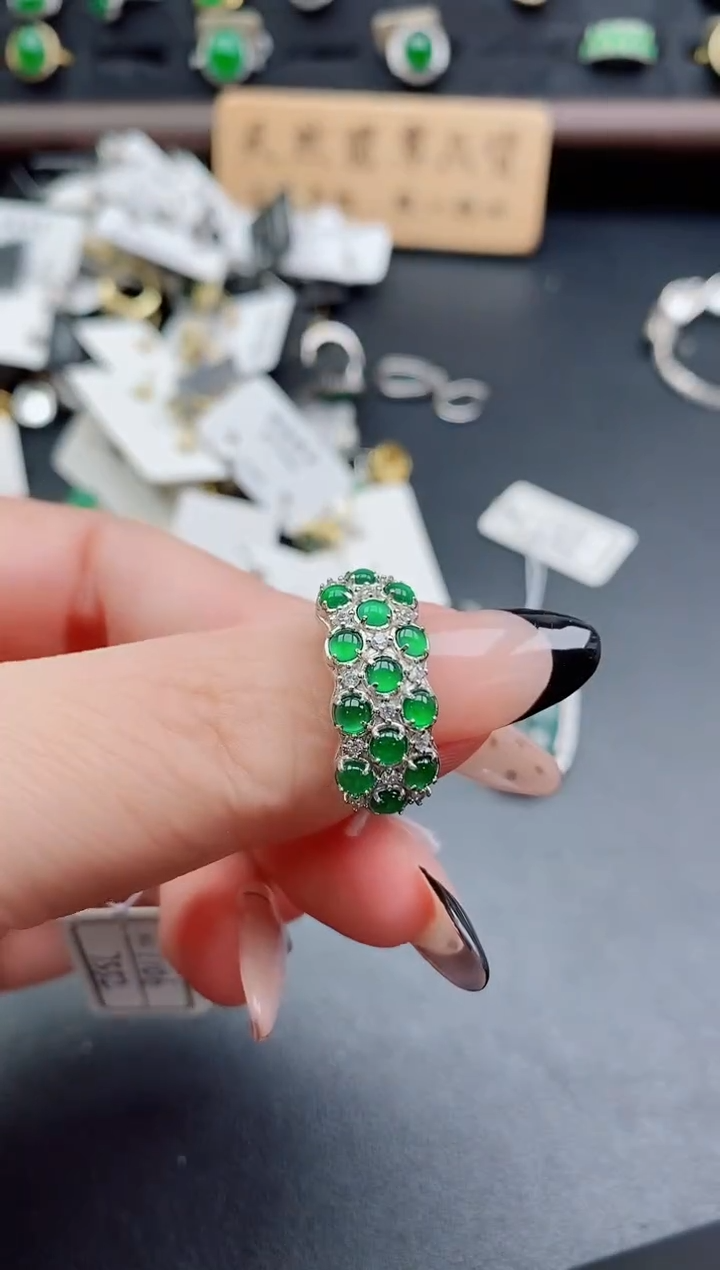 银S925镶嵌戒指翡翠1