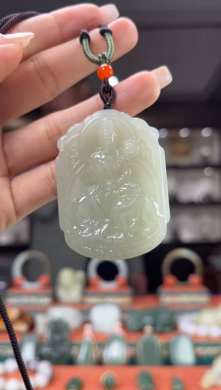 【闪购商品】和田玉颈饰未镶嵌佩佩龙 蛇