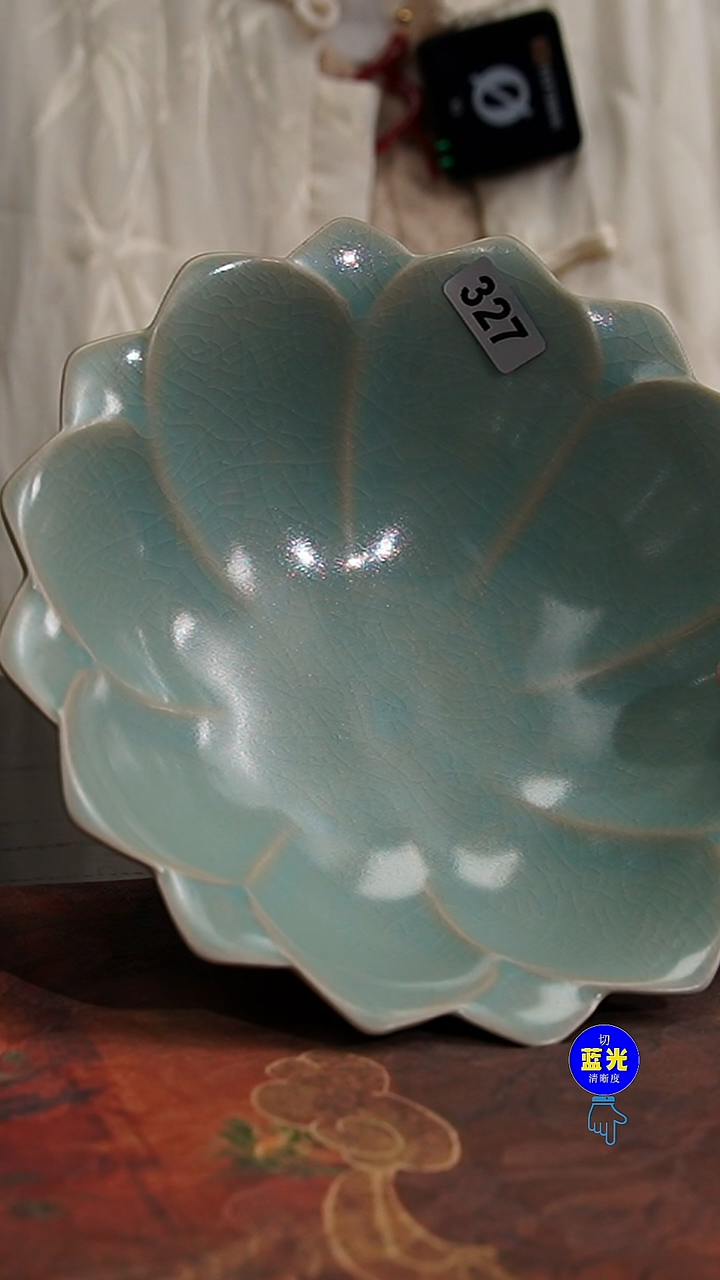 摆件陶桃**人微瑕清凉寺原矿釉莲花盏327