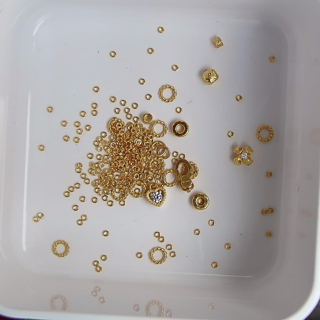 黄金足金小金 豆