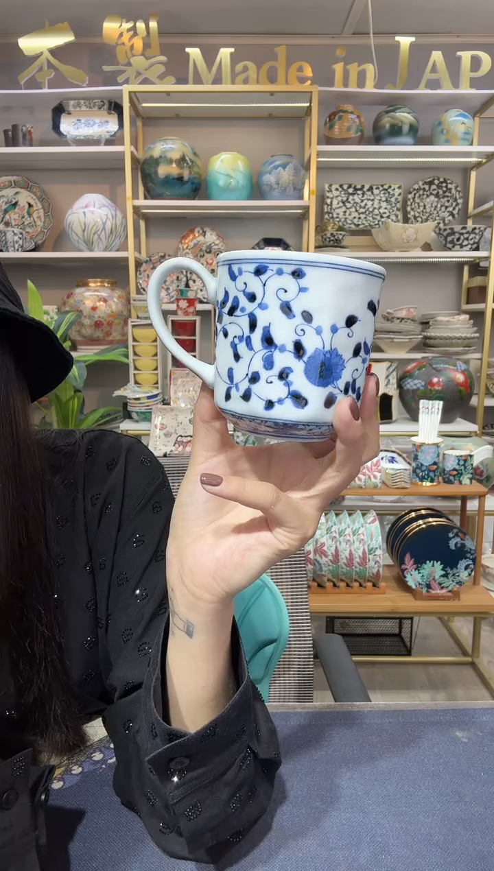 陶瓷蓝凛堂系列八角马克杯-蓝凛唐草