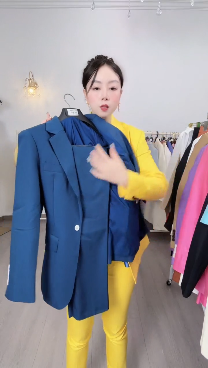 M码九分裤套装（默认微瑕不退换）