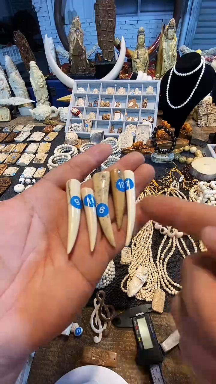 泥塑玩***柏小把玩件摆件