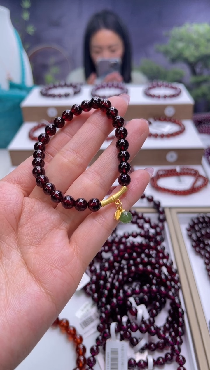 【闪购商品】石榴石手串合金酒红色石榴石手串6mm+多样式发一