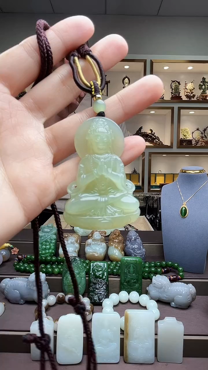 【闪购商品】和田玉颈饰未镶嵌苏