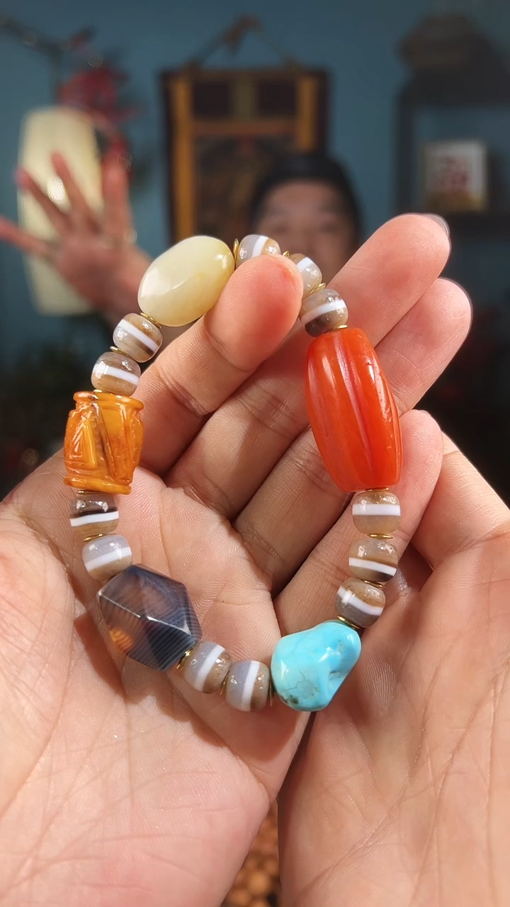 【闪购商品】玛瑙/玉髓手串未镶嵌多宝手串