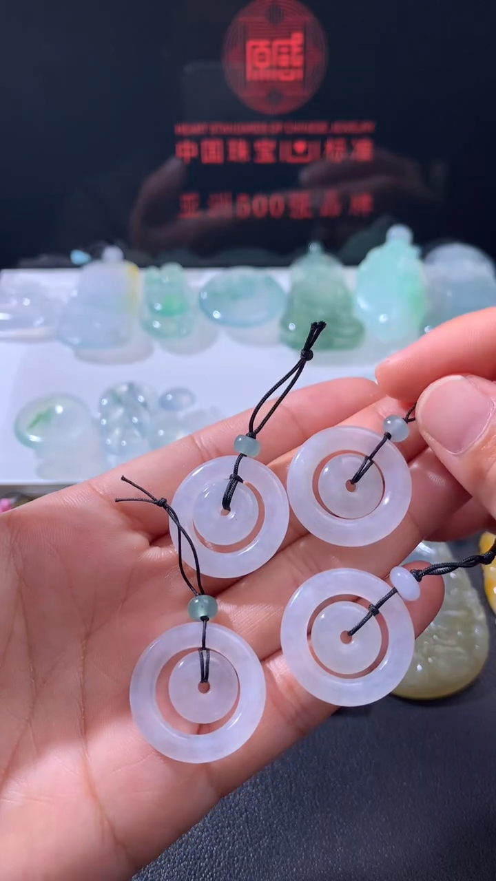 未镶嵌定制翡翠        多样性发货一个发