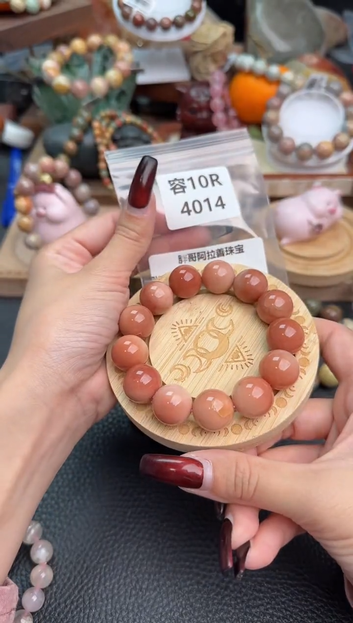 【闪购商品】石英质玉手链未镶嵌10R4014