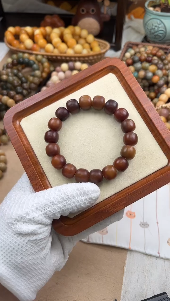 手串菩提根/象牙果a897 卡14 干磨孔一般火烧云