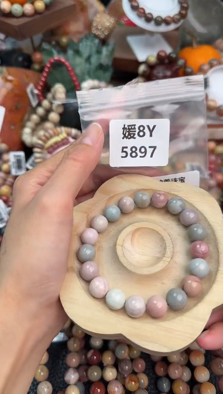 【闪购商品】石英质玉手链未镶嵌8Y5897