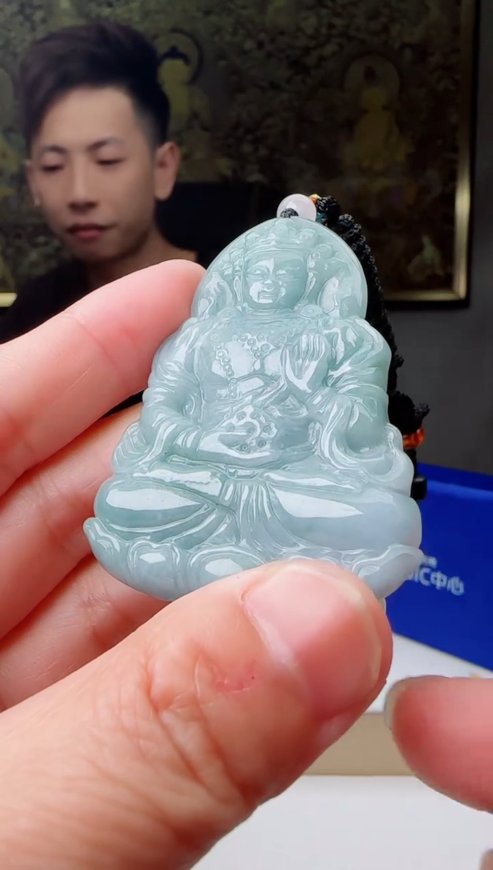 【闪购商品】翡翠颈饰未镶嵌1111111111