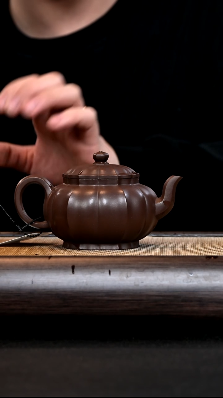 【闪购商品】紫砂茶壶JST16222 琼花 紫泥