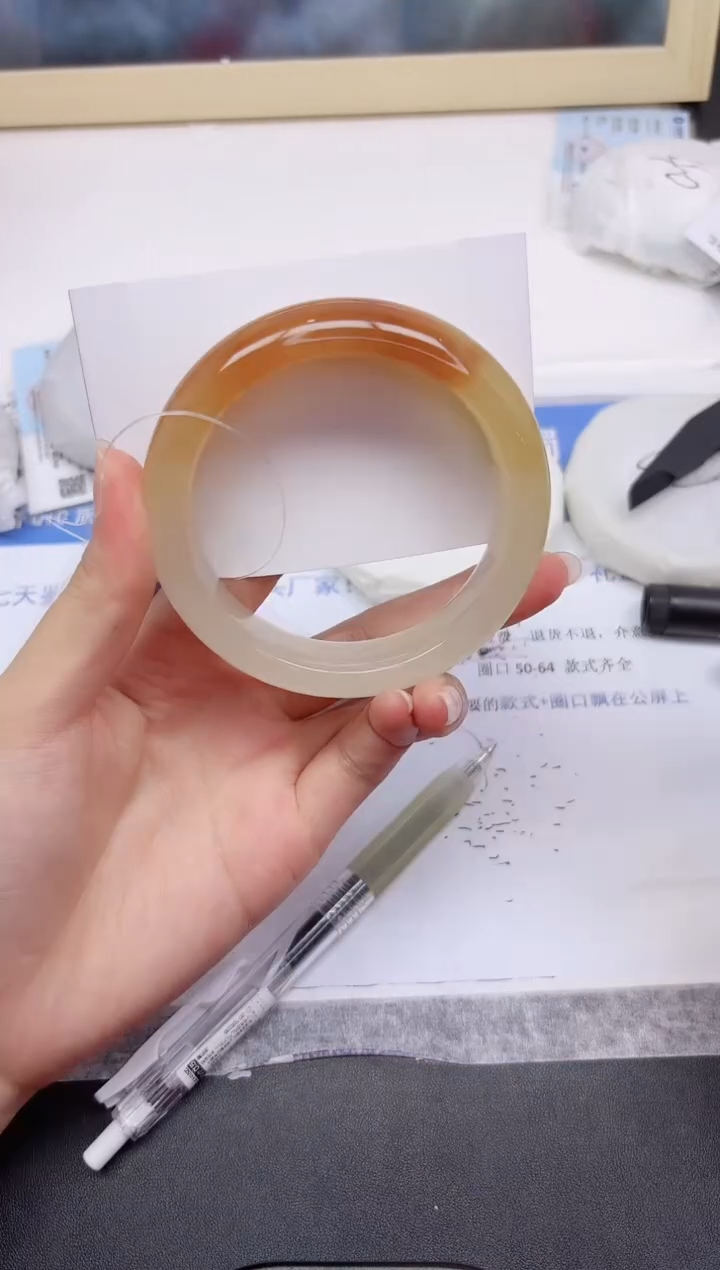 石英质玉手镯未镶嵌192-61