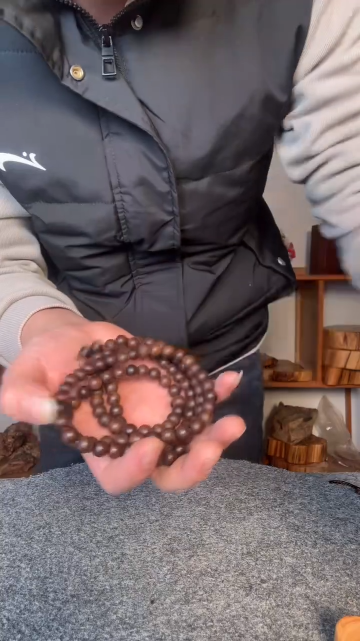 【闪购商品】贡木巴布亚贡木108颗0.8珠子