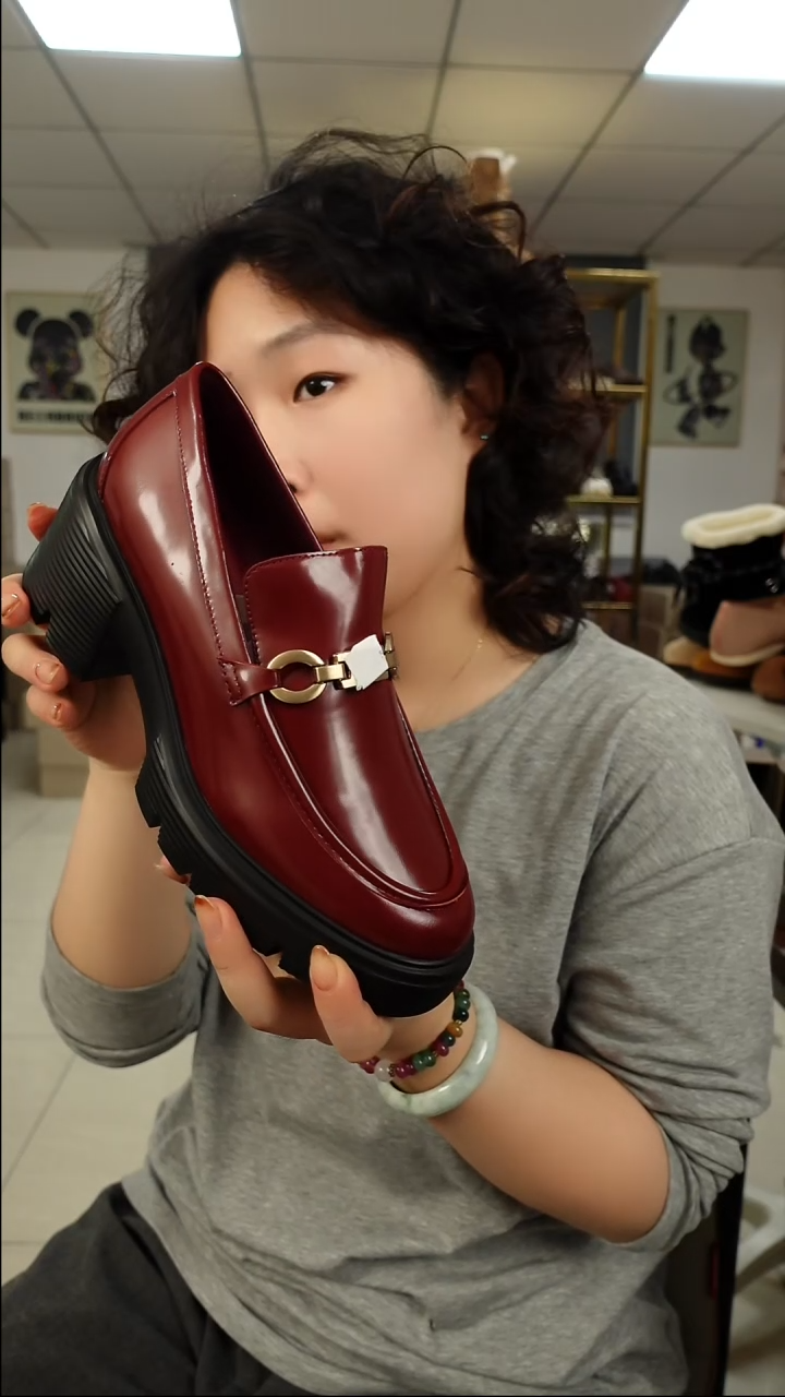 牛皮（革）松糕鞋37.5码   捡漏