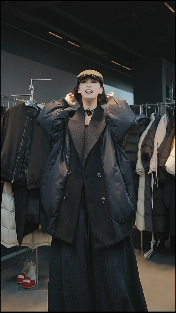 黑色鹅绒黑色鹅绒