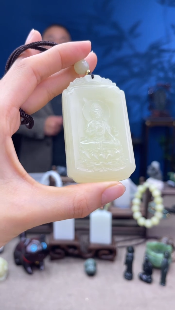 【闪购商品】和田玉颈饰未镶嵌1