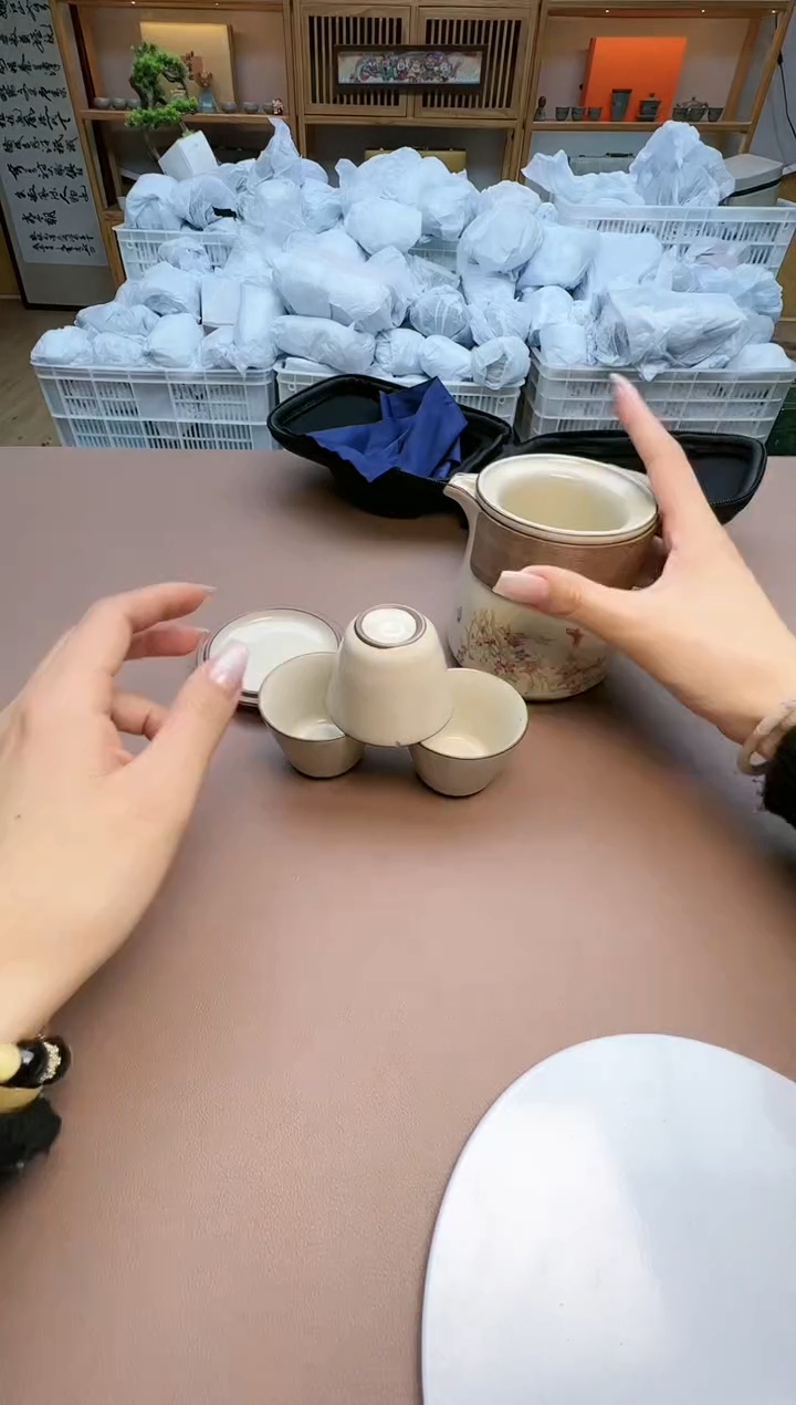 【闪购商品】瓷制品S1111111111111