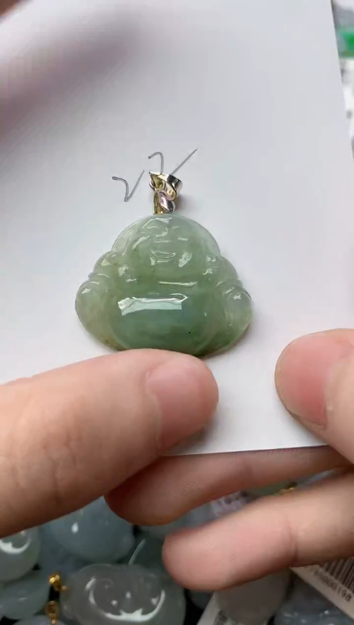 【闪购商品】翡翠颈饰合金19..........