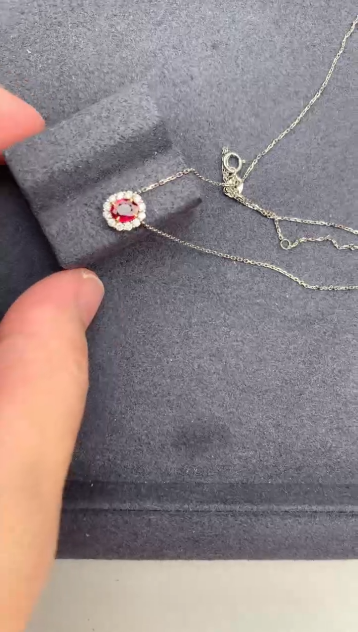 【闪购商品】红宝石颈饰18K金镶嵌40分红宝石项链