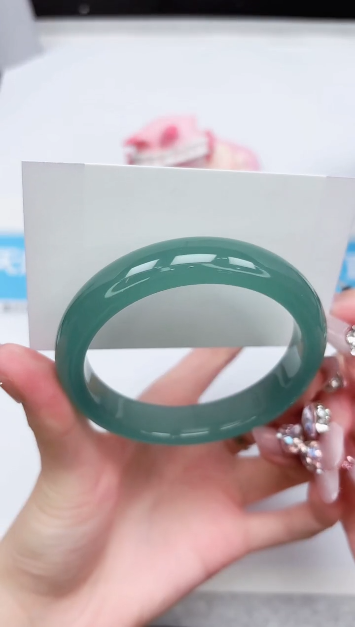 石英质玉手镯未镶嵌174-59