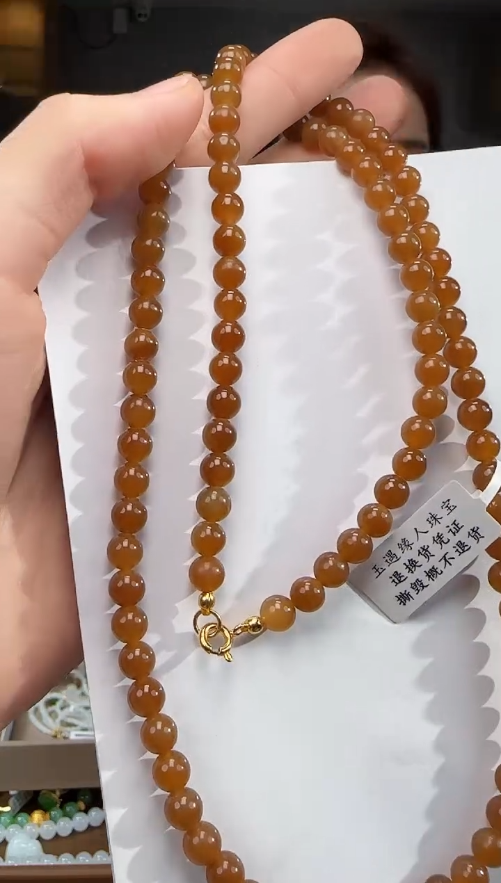 和田玉未镶嵌颈饰1