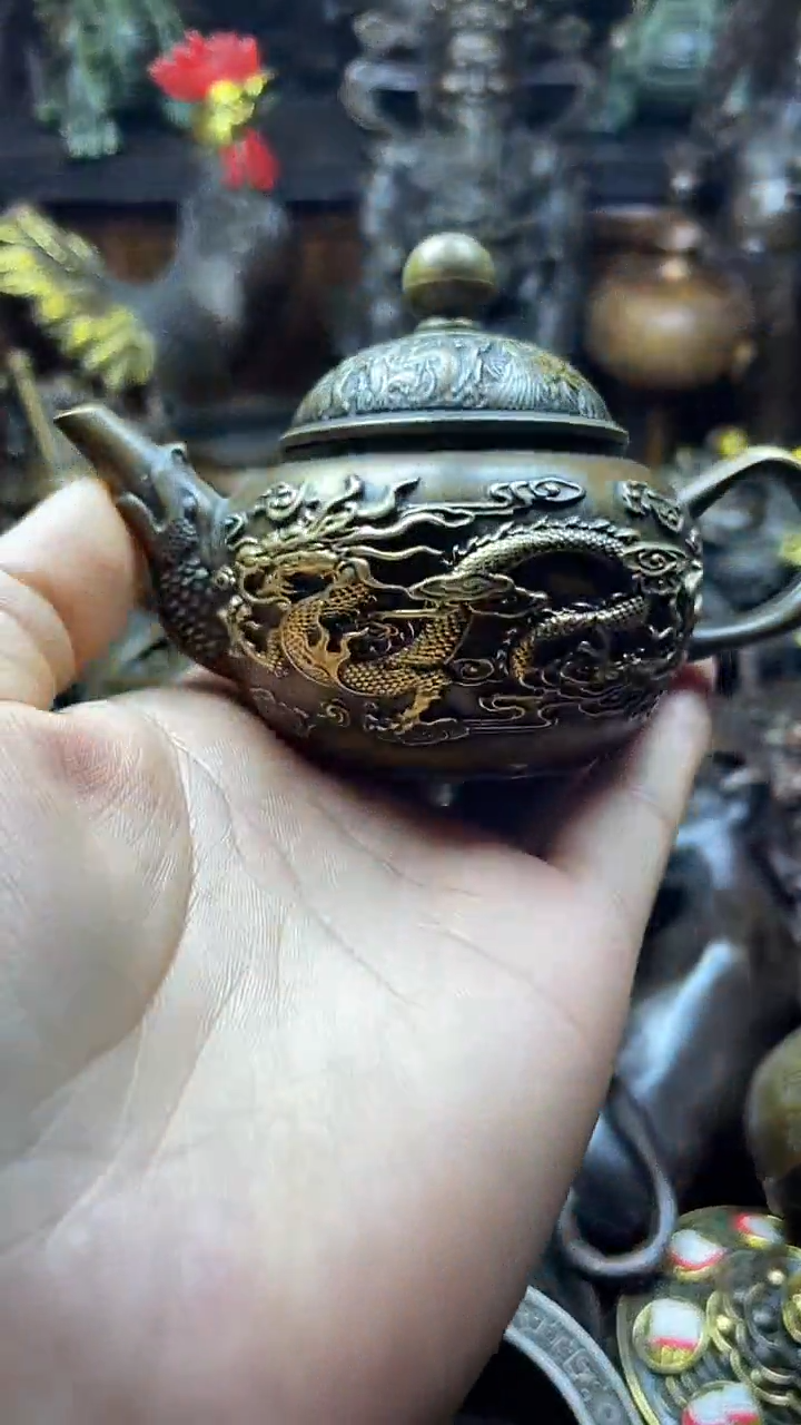 闪购链接，点击下单，有运费险，铜摆件