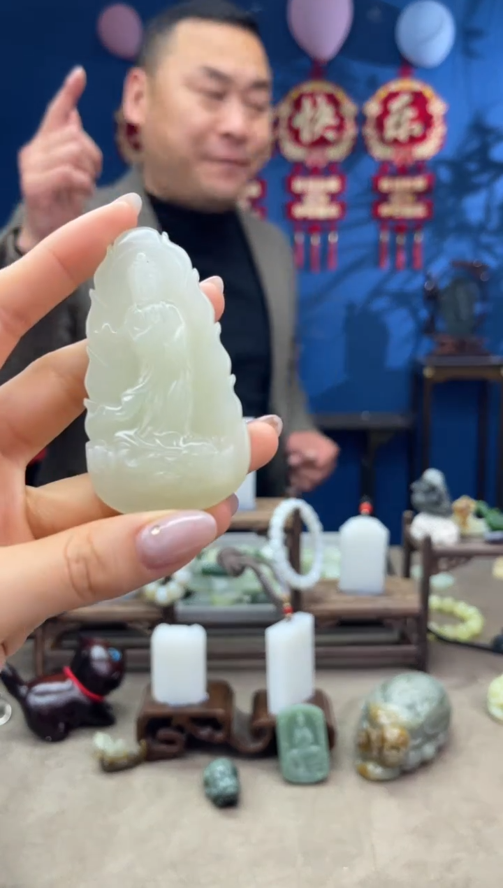 【闪购商品】和田玉颈饰未镶嵌1