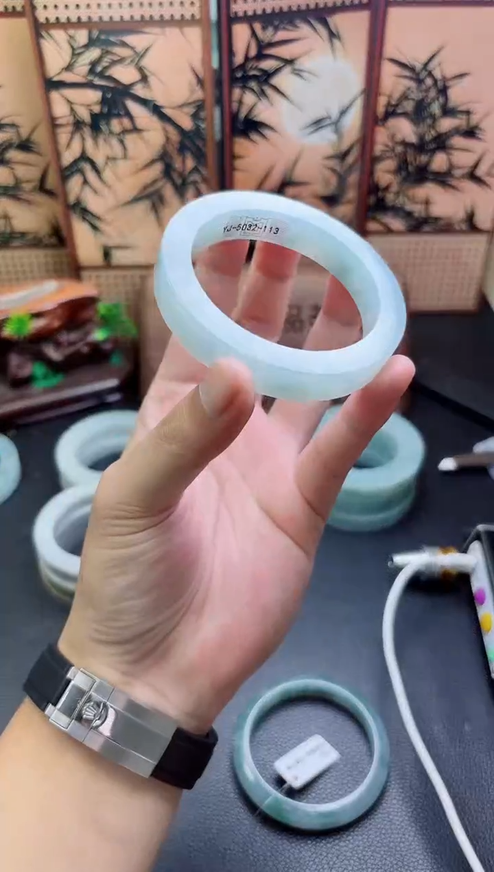 定制翡翠手镯未镶嵌拙*手镯定制