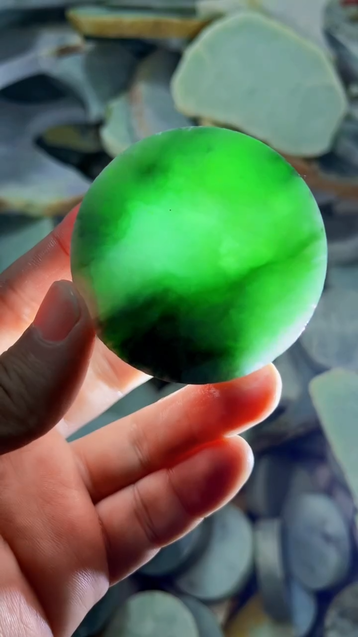 【闪购商品】翡翠挂件未镶嵌A货康壹238