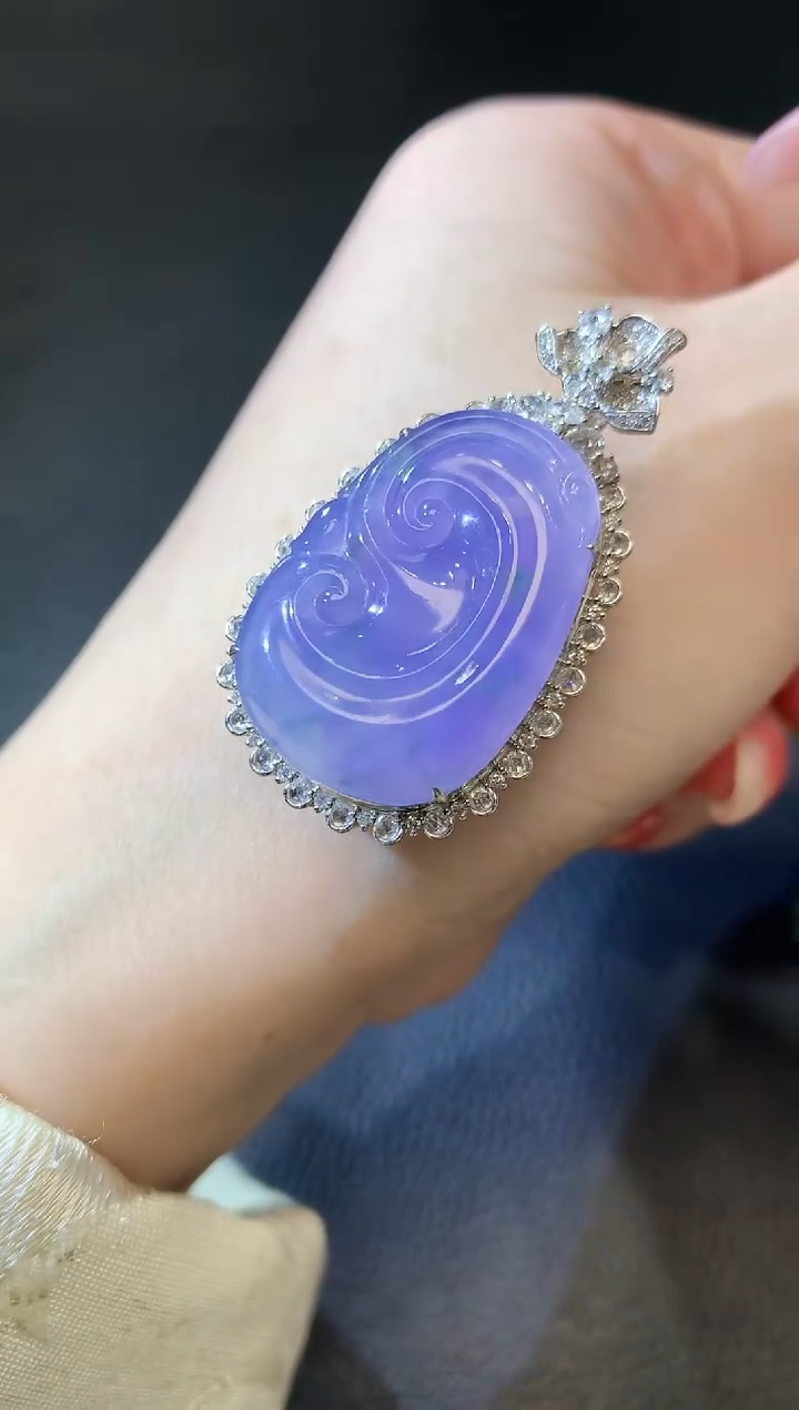 【闪购商品】翡翠吊坠(不含链)18K金镶嵌C122 紫货有一定色差