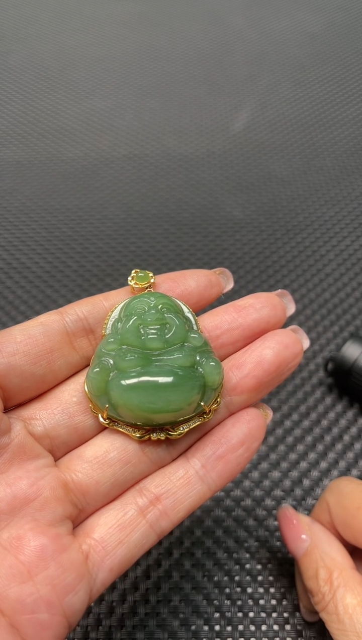 【闪购商品】和田玉18K金镶嵌吊坠多样性发1件