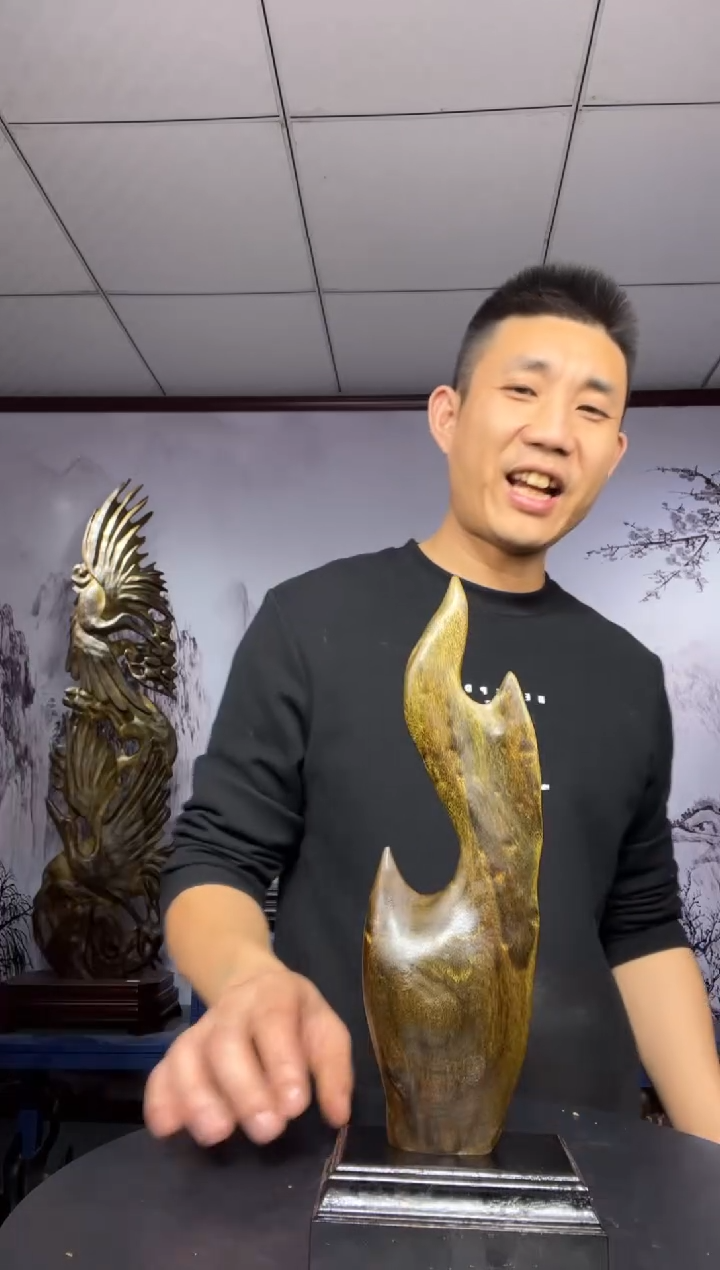 金丝楠木雕款守*金丝楠木工艺品摆件