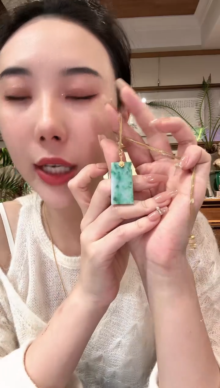 【闪购商品】翡翠颈饰未镶嵌国风