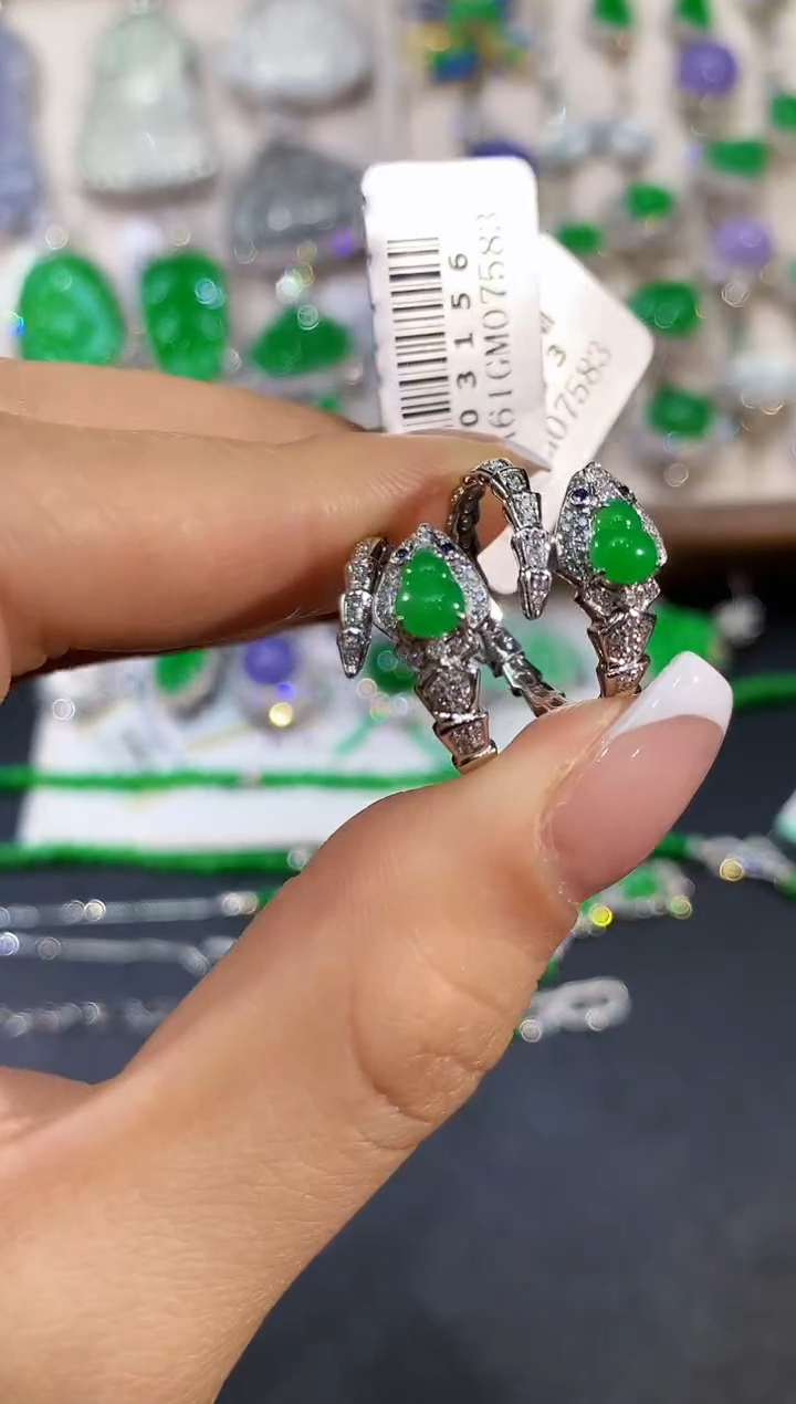 【闪购商品】翡翠18K金镶嵌戒指GM3156多样性发其一